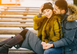 Cuffing-Saison: Tipps für die Suche nach einem Winter-Flirt